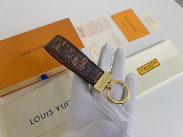 ブランドキーホルダー背面デザイン